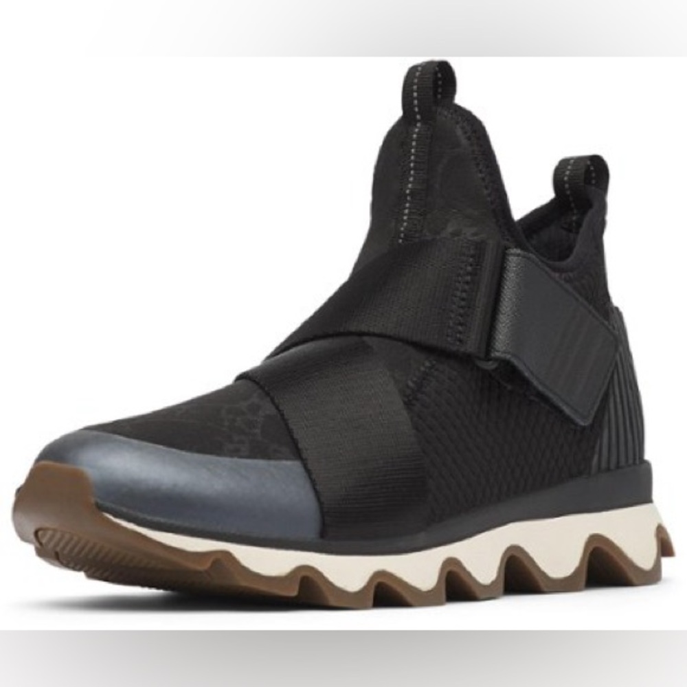 Sorel Black and Brown Athletic Shoes